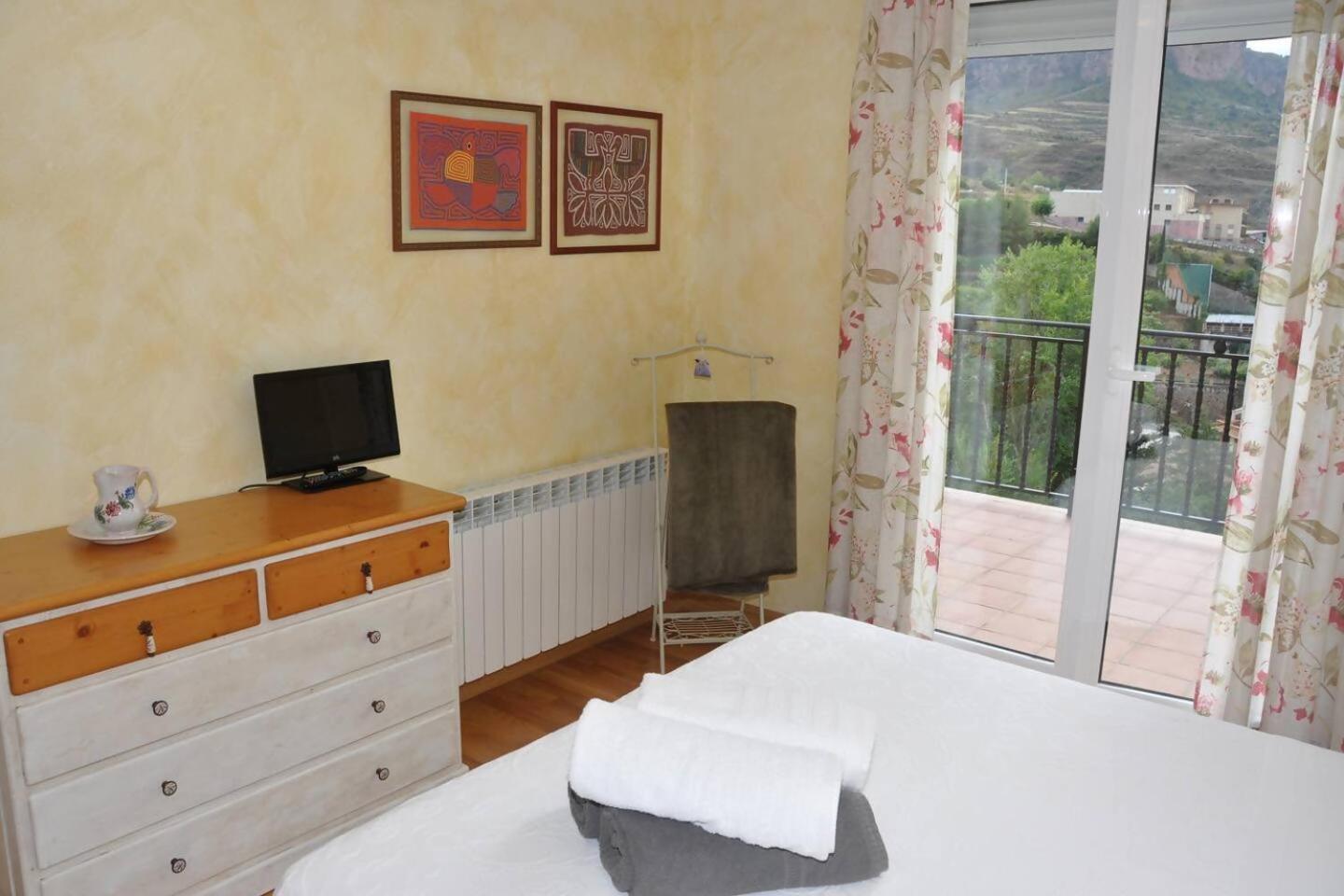 Un Apartamento Con Vistas Viguera Екстериор снимка