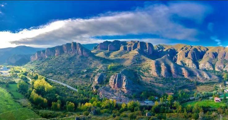 Un Apartamento Con Vistas Viguera Екстериор снимка